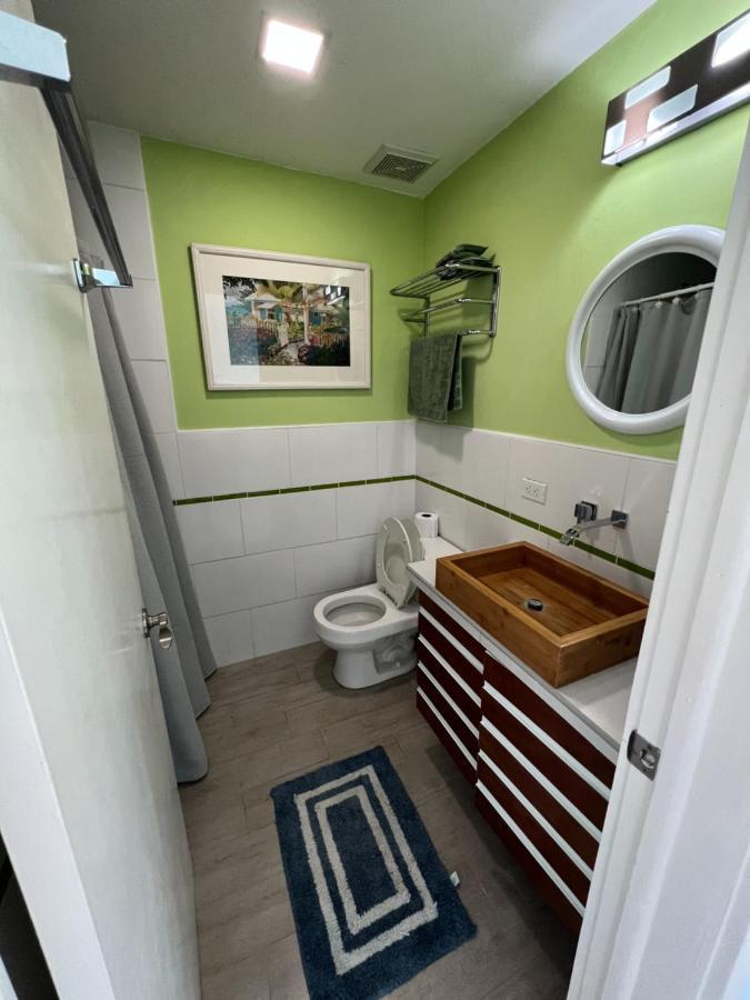 Sunny Villa In The Marina - Excellent Water Views Jolly Harbour Exterior foto